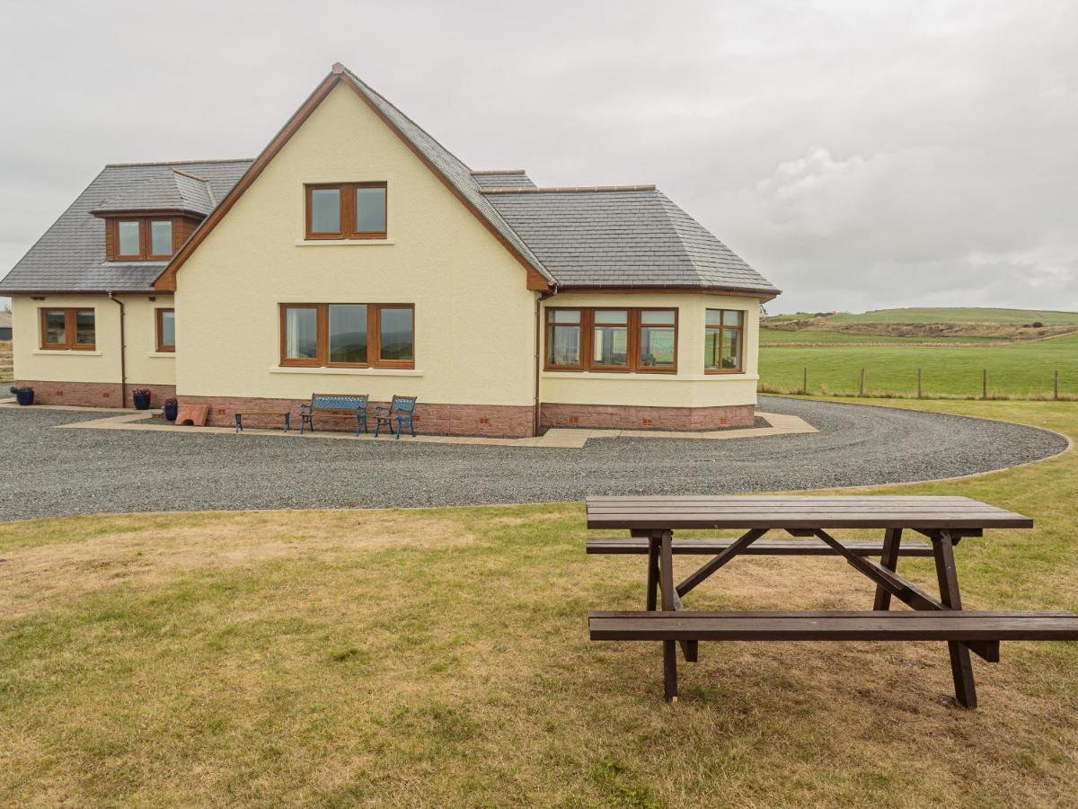 Corsewall Castle Farm Lodges Kirkcolm Ngoại thất bức ảnh